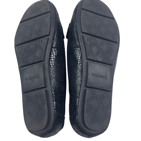 Vionic Chill Larrun Snake Embossed Leather Preppy Comfort Loafers Women's 8.5 - Picture 7 of 8